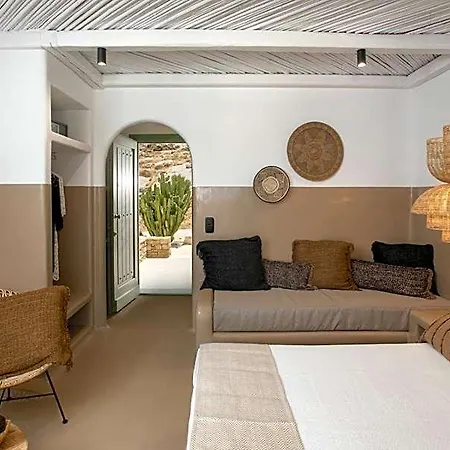 Naxos Euphoria